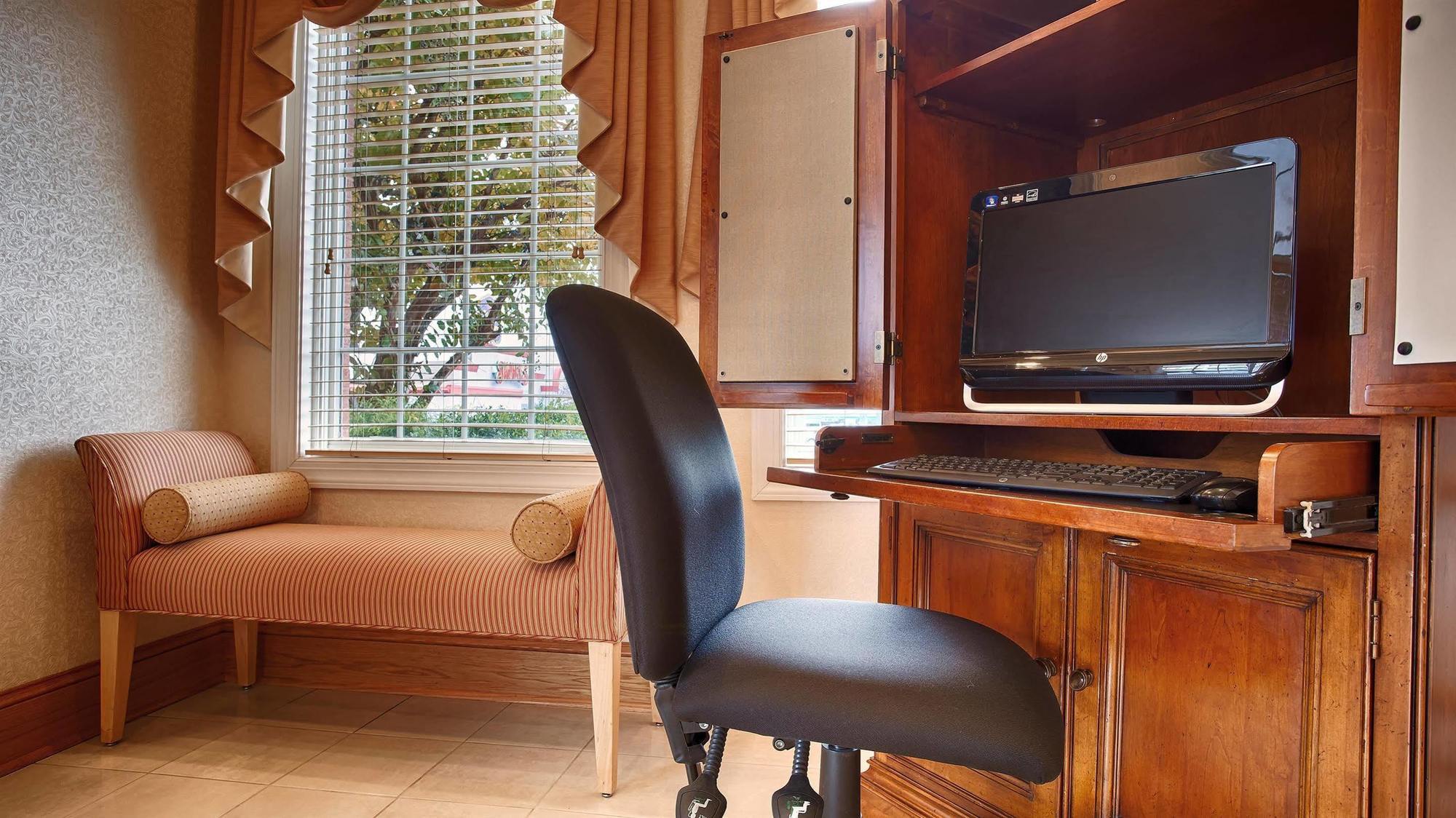 Hotel Western 3*